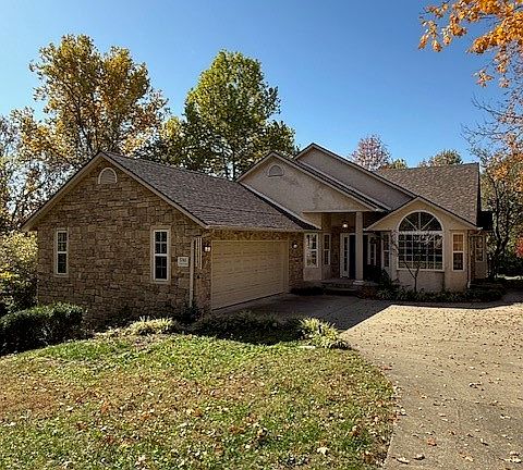 2nd image of 3765 Atlanta Pl