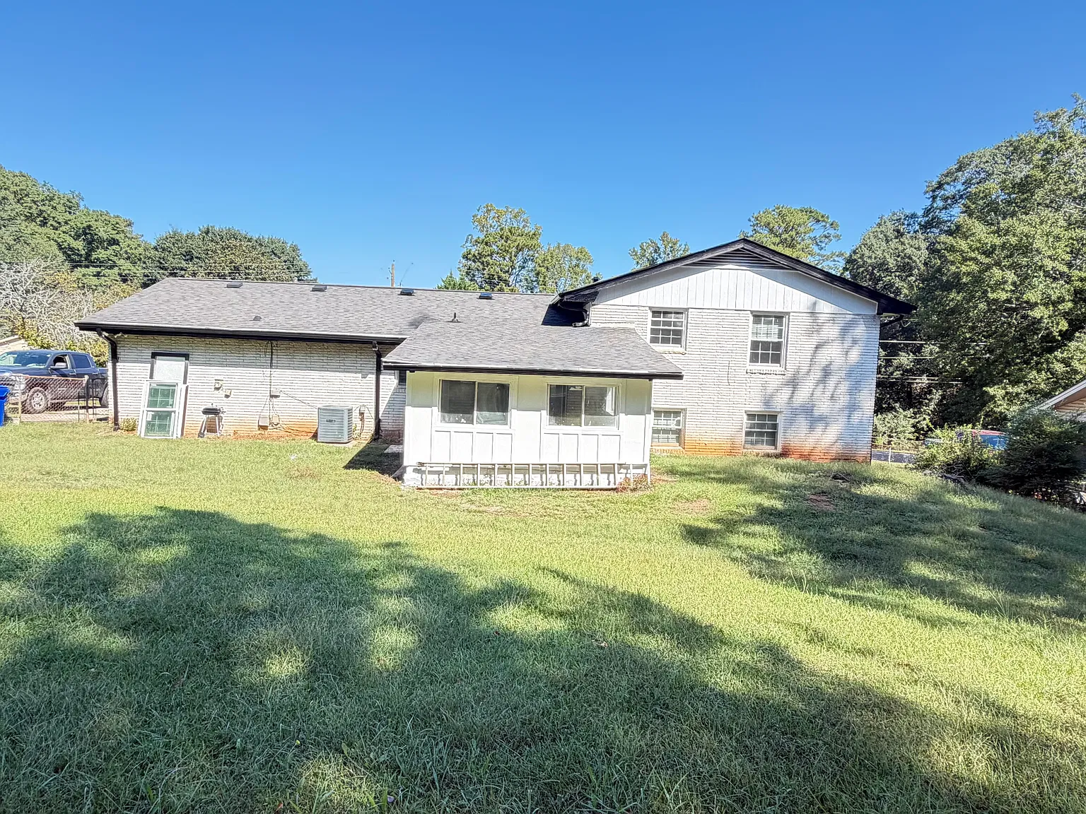 4 bed, 1772 sqft, $1,700 — Photo 2