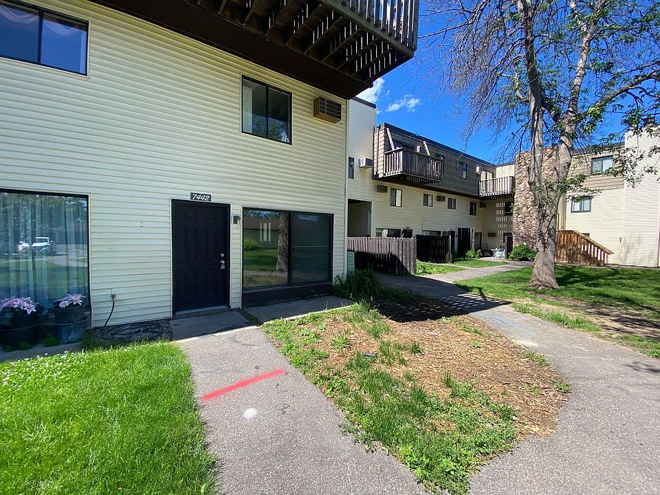 1st image of 7442 72nd Ln N