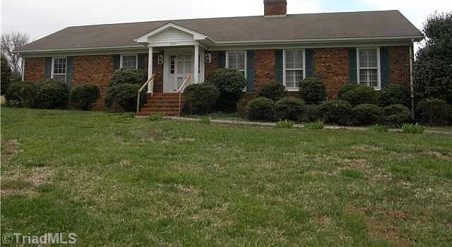1st image of 6704 Buxton Ct