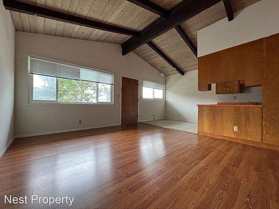 3rd image of 733 San Bruno Ave Unit 5