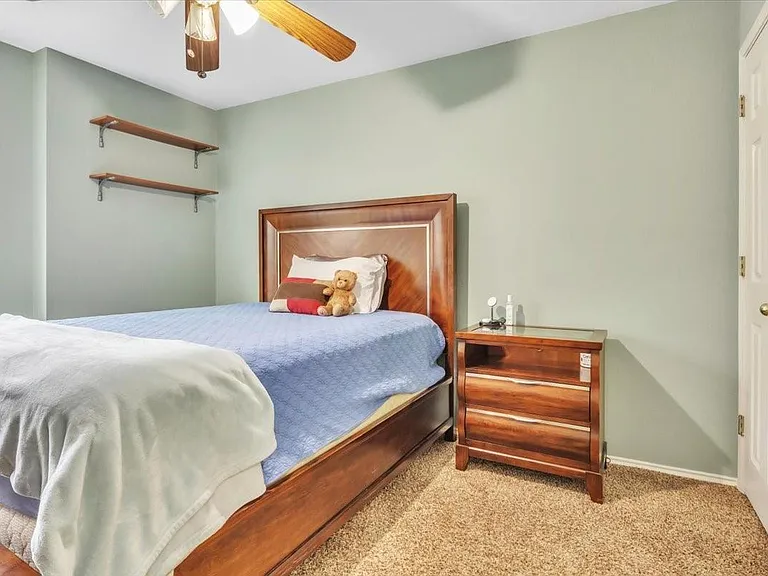 1700 W Pflugerville Pkwy — Photo 26