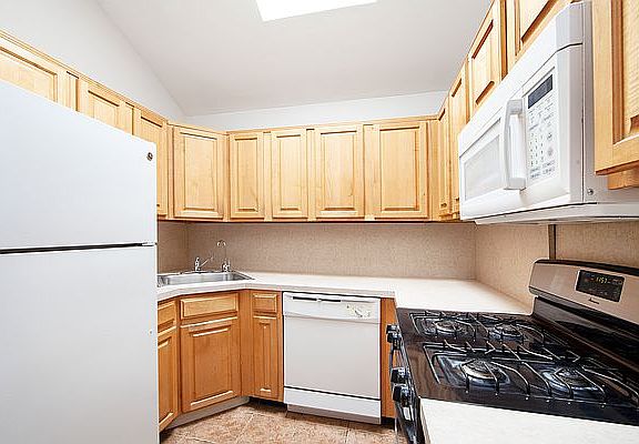 3rd image of 2806 Miles Ave APT 3
