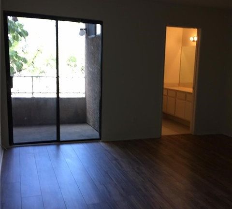 3rd image of 550 Orange Ave Unit 230