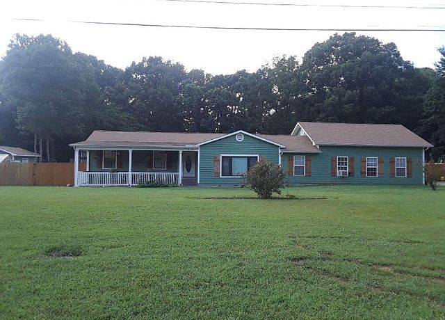 1st image of 101 Shaw Ferry Ln