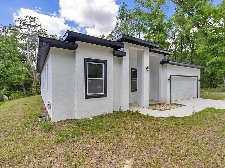 4592 SW Channel Heights Ct — Photo 5