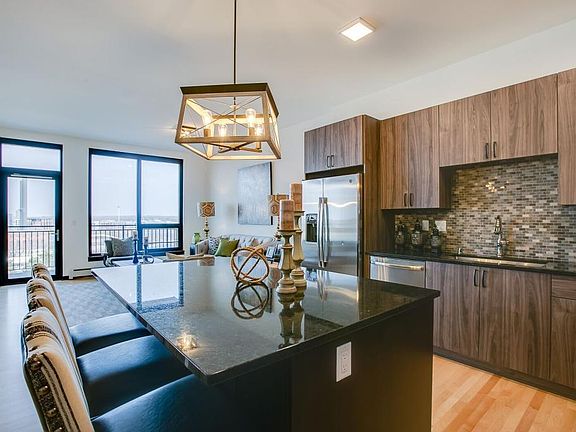 2nd image of 1240 2nd St #826