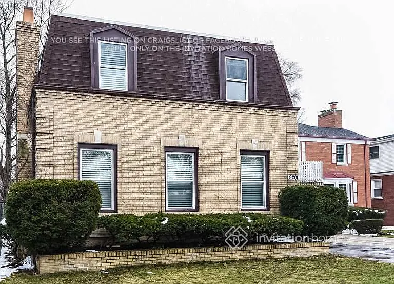 9201 S Claremont Ave — Photo 2