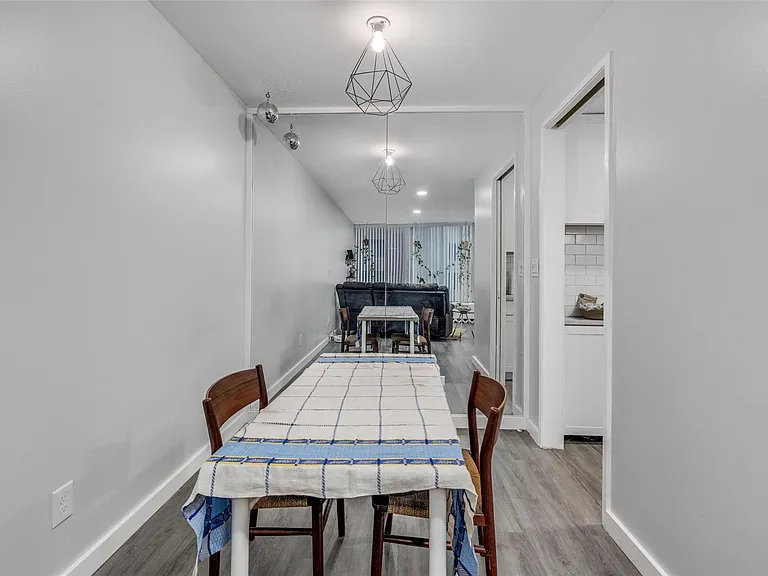 8200 E Jefferson Ave #506 — Photo 28