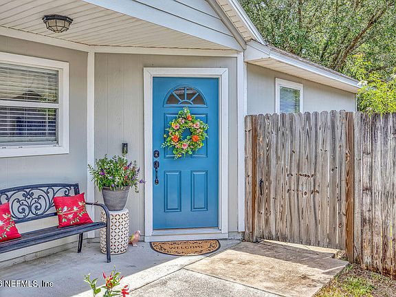3rd image of 1637 TEABERRY Drive