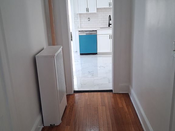 5th image of 84 Mercier Ave
