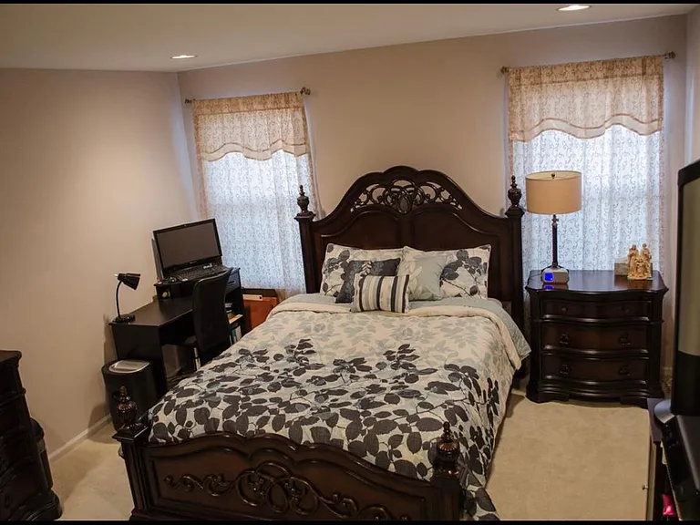 16 Prescott Ct — Photo 4