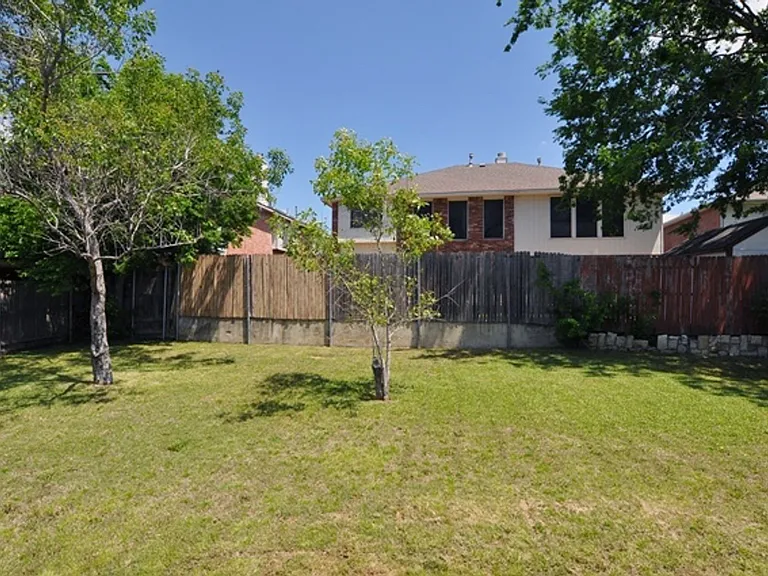 252 Cotton Wood Ct — Photo 26