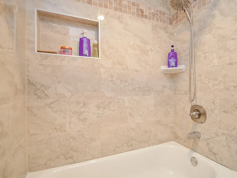 12123 Ryewater Dr — Photo 20