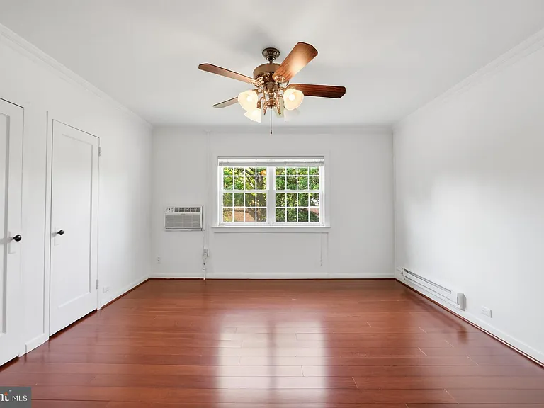 3430 Martha Custis Dr — Photo 18