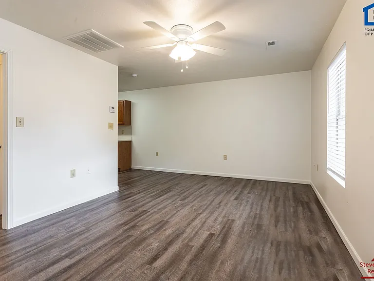 6423 Son Light Way — Photo 8