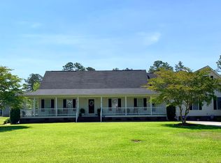 76 Wrexham Rd, Elizabethtown, NC 28337