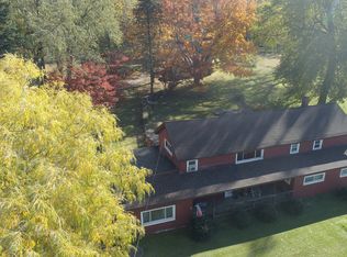 7767 E Lake Rd, Erie, PA 16511