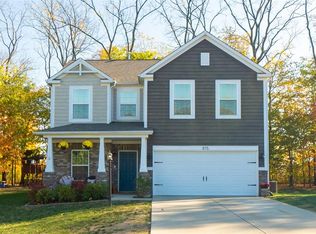 875 Harvest Ridge Dr, Avon, IN 46123