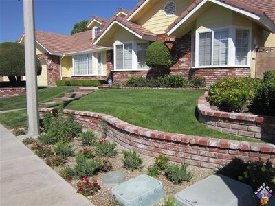 43642 Eliopulos Dr, Lancaster, CA, 93536