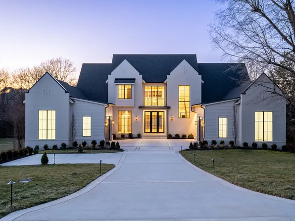 1307 Parker Pl, Brentwood, TN 37027