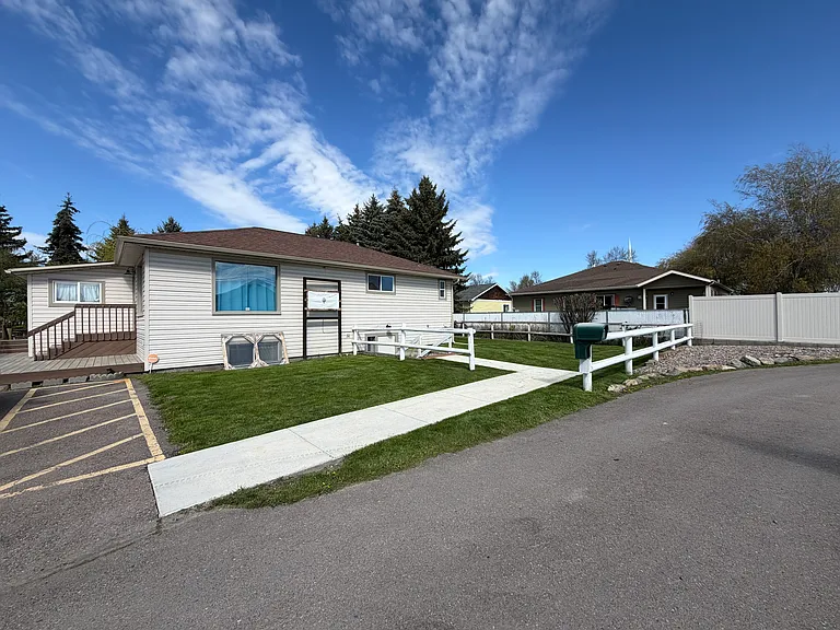 1322 Whitefish Stage — Photo 4