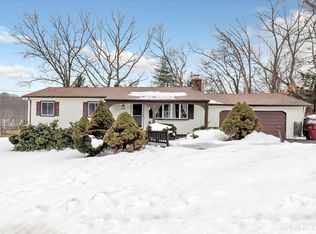 22 Crestwood Drive, Naugatuck, CT 06770