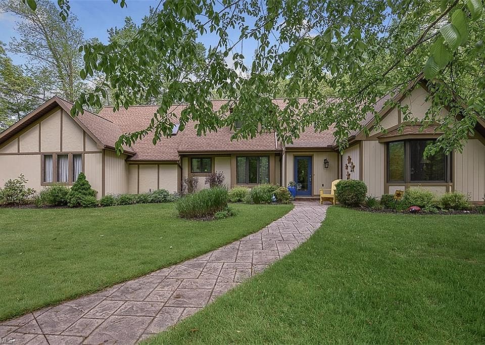 1st image of 16720 Brigadoon Dr