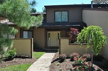1st image of 1942 Brookwood Dr