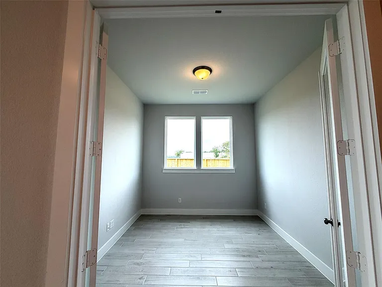 26127 Mossy Greens Dr — Photo 14