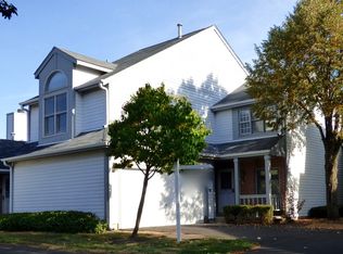 119 S Atherton Ct, Bloomingdale, IL 60108