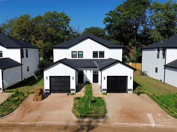 1220 E Pacific St #8A