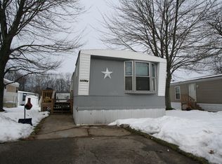 11393 Maple Ct, Allendale, MI 49401