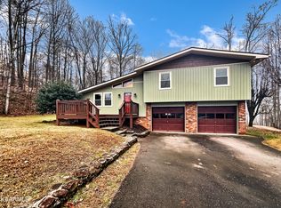 106 Sherwood Rd, Powell, TN 37849
