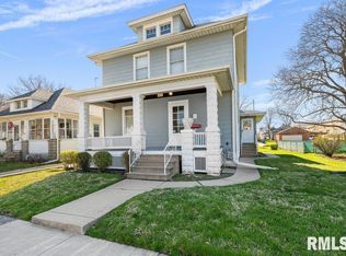 417 41st St, Moline, IL 61265