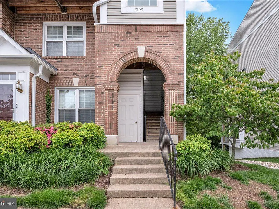 5995 Terrapin Pl #B-301