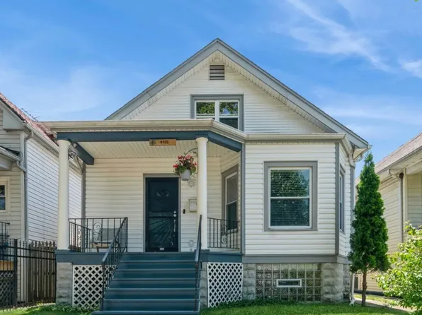4931 W Montana St, Chicago, IL 60639