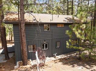 39596 Forest Rd, Big Bear Lake, CA 92315