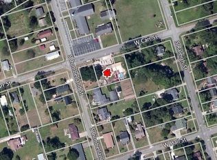 213 W Carr St, Wallace, NC 28466