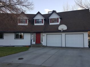 1045 SW 9th Pl, Hermiston, OR 97838