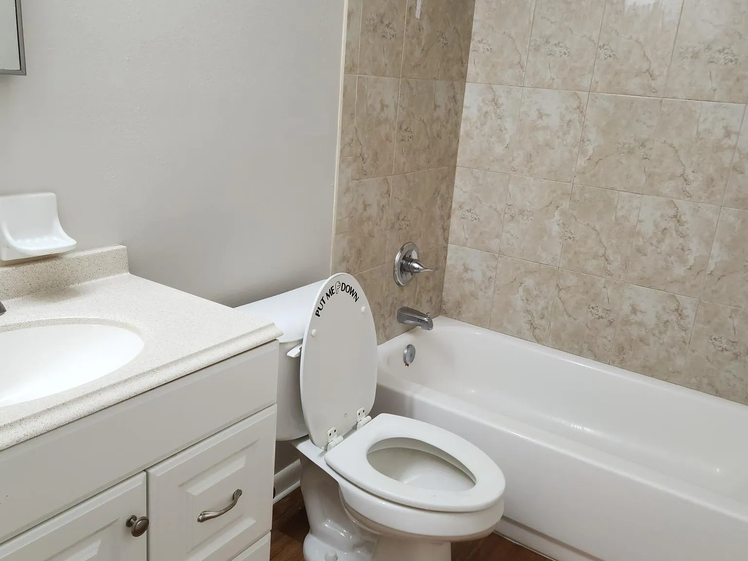 2 bed, 800 sqft, $1,100 — Photo 3