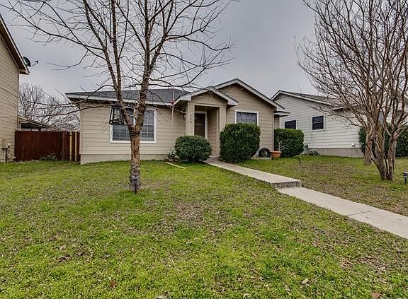 4th image of 308 E Wild Senna Dr