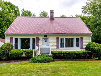 372 Franklin Rd, Fitchburg, MA, 01420