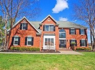 4 Swackhamer Rd, Whitehouse Station, NJ 08889