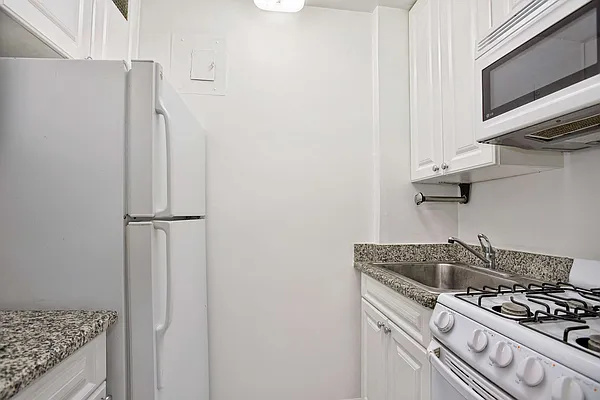 Sold by Compass | media 11