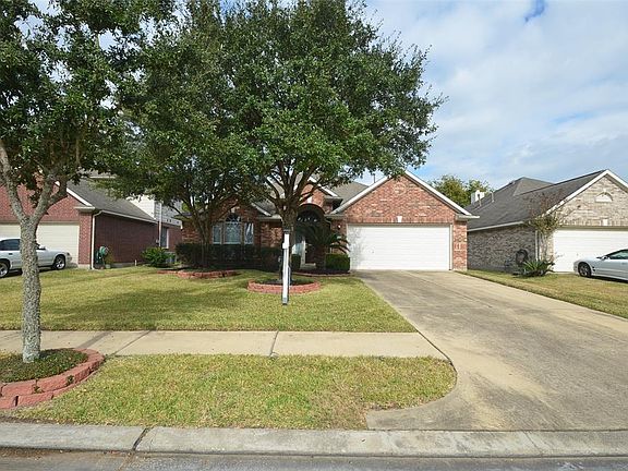 2nd image of 14911 Mills Park Ln