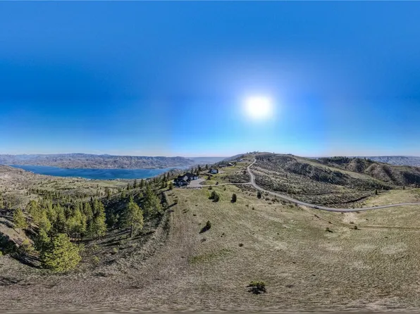 282 Hawks Ridge Road, Chelan, WA 98816