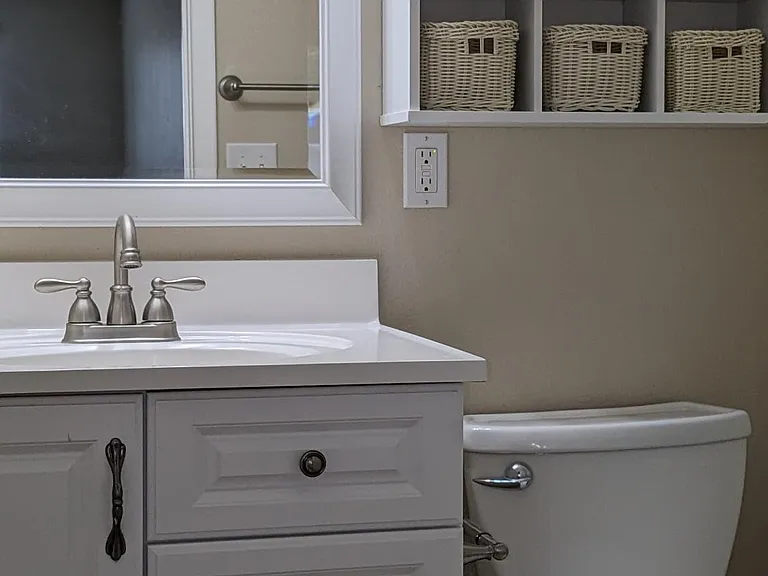 Primary suite bathroom