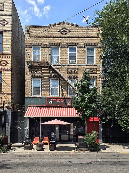2nd image of 247 Varet St