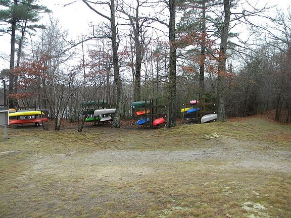 5th image of 447 Twin Lakes Dr